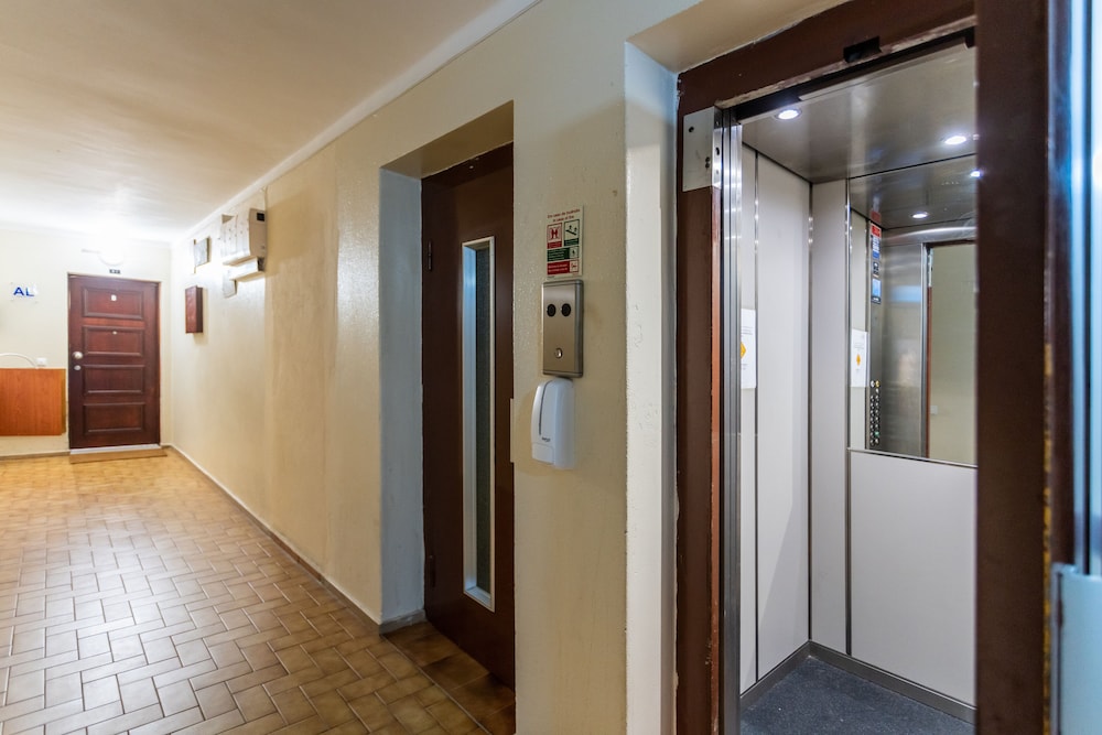 Elevator