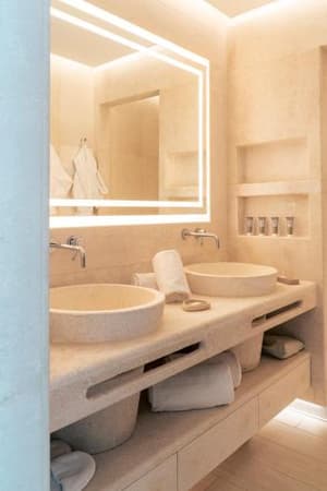 Maracalagonis thumbnail