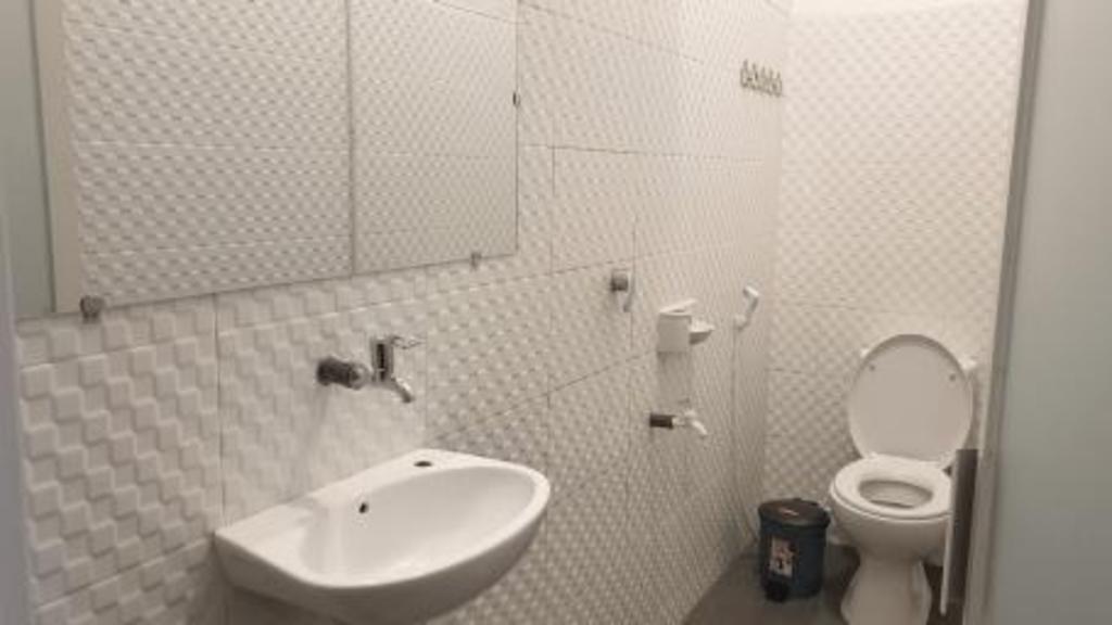 03032078dce2e8c510b3132aa05b4556.jpeg