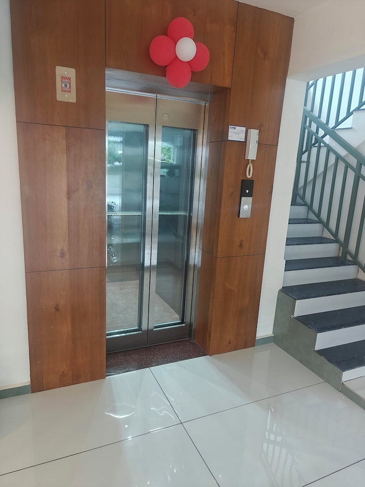Elevator