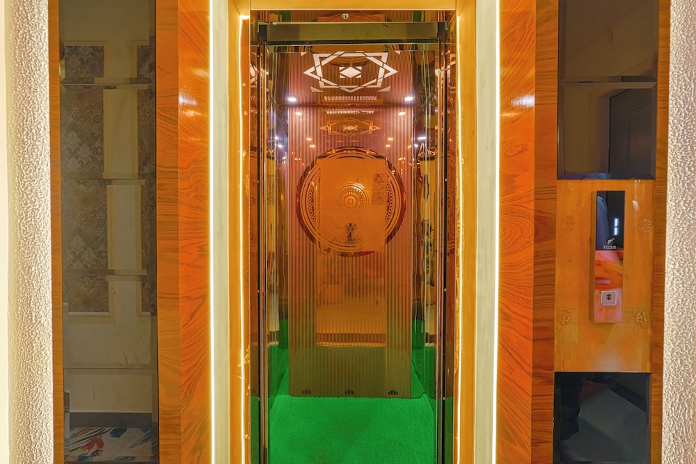 Elevator