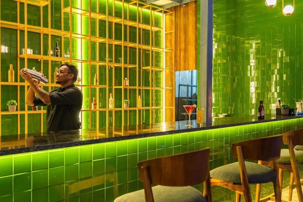Poolside bar