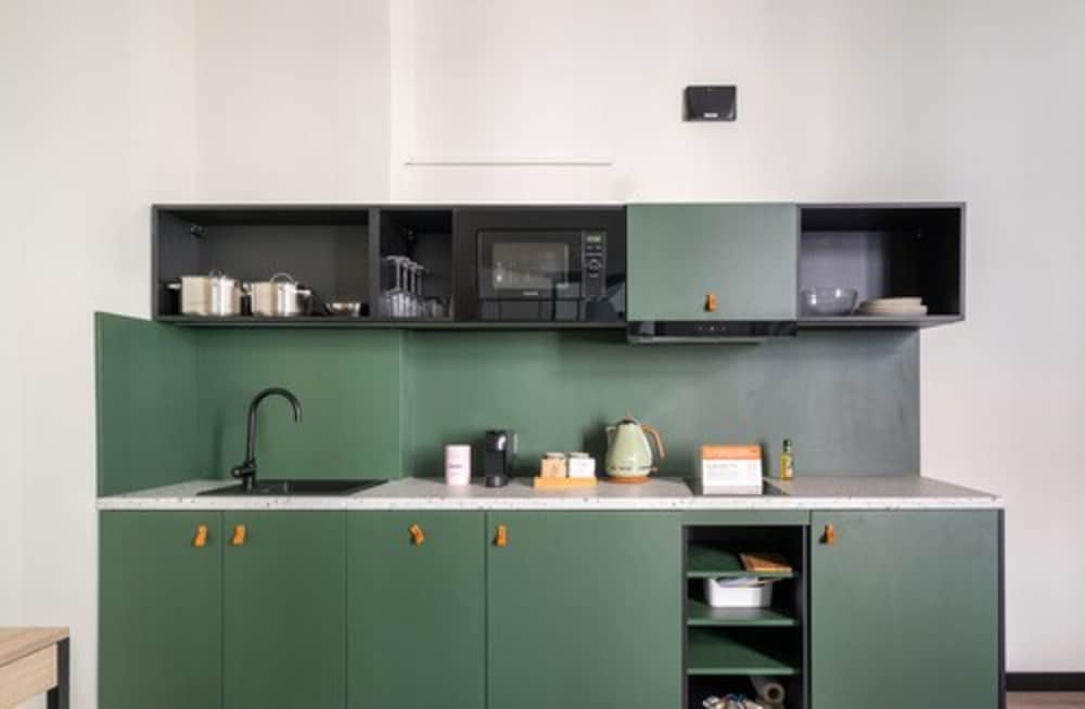Private kitchenette