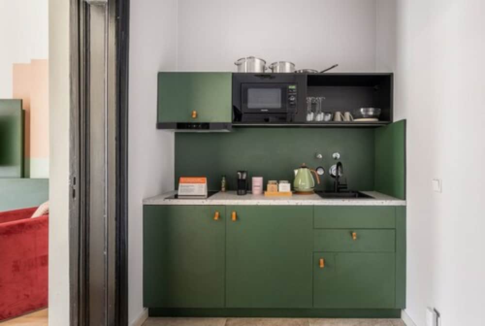 Private kitchenette