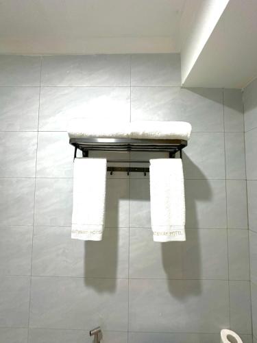 740710236.jpg