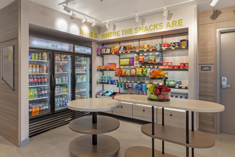 Snack bar