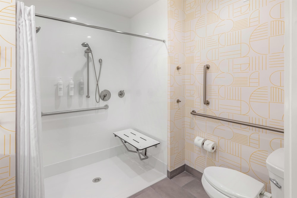 Bathroom shower