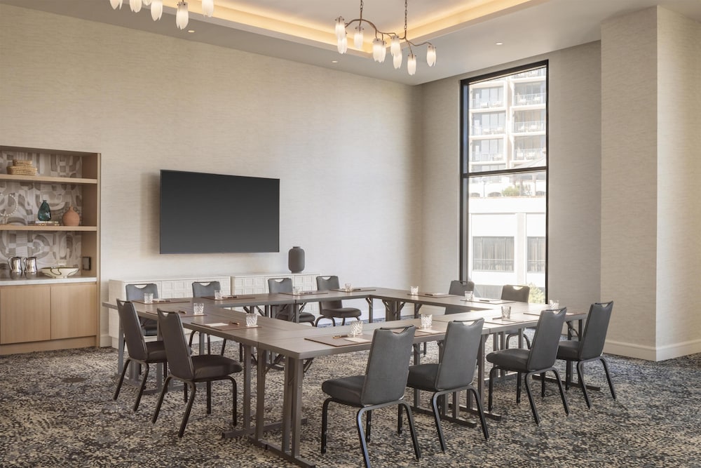 Meeting facility