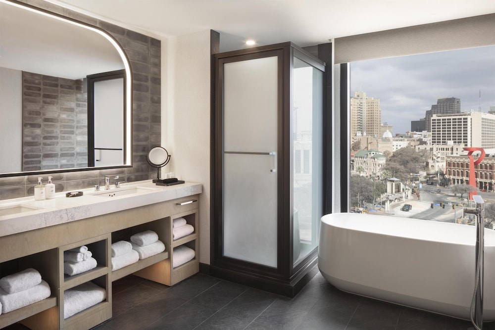 Bathroom shower