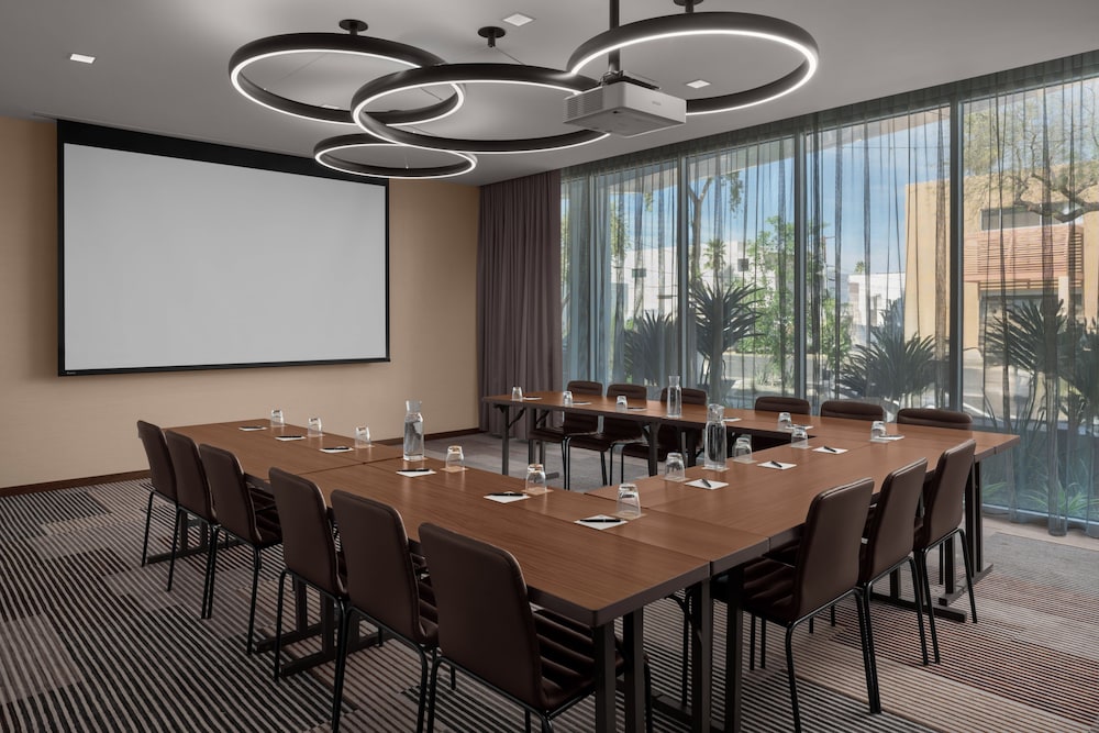 Meeting facility