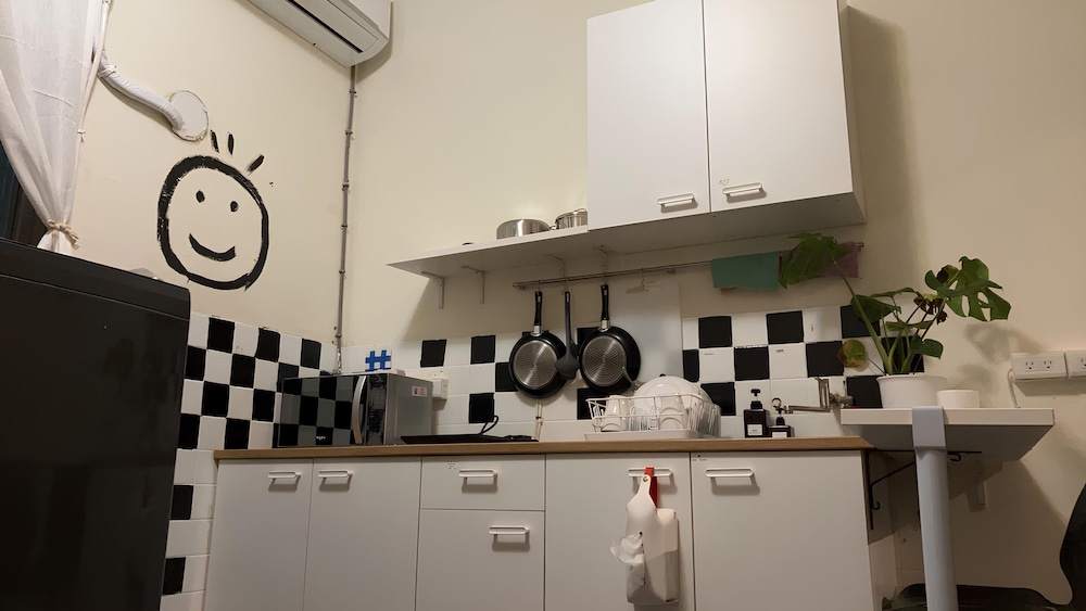Shared kitchen facilities