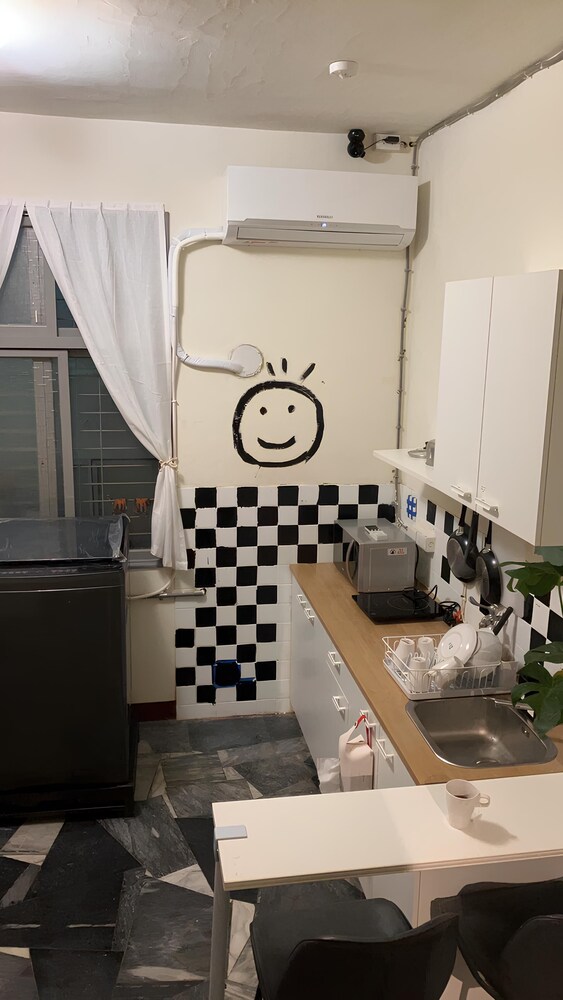 Shared kitchen facilities