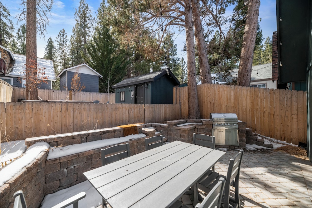 BBQ/picnic area