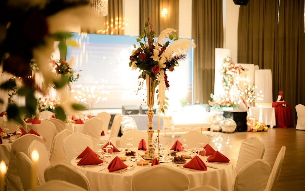 Indoor wedding