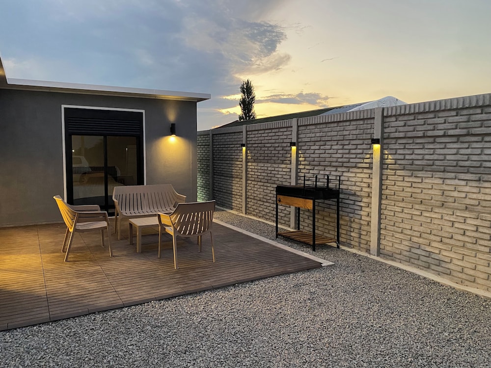 BBQ/picnic area