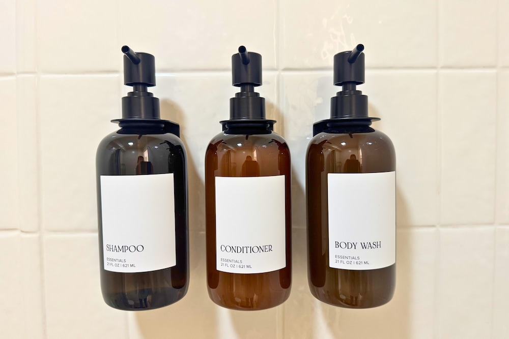 Bathroom amenities