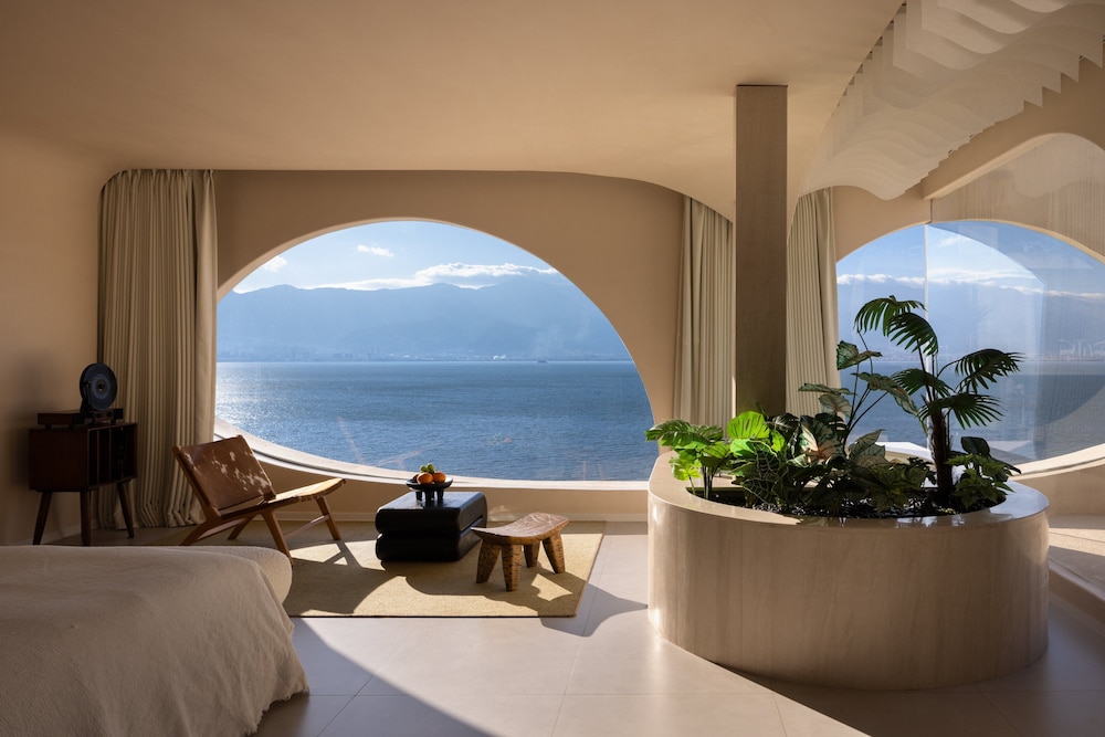 Beach/ocean view