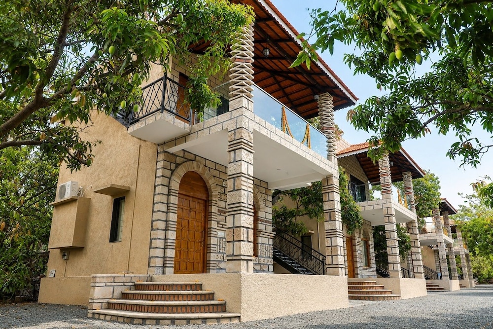 Primary image