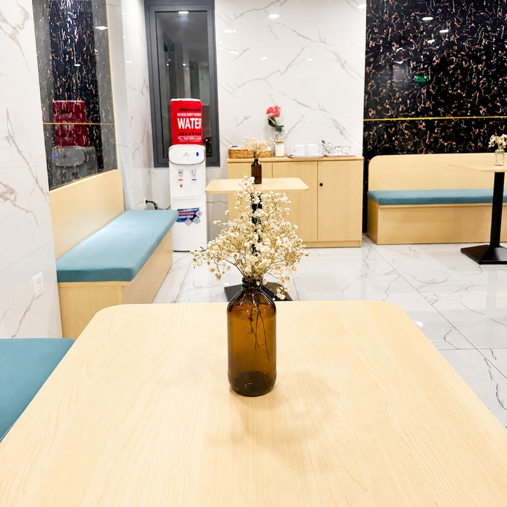 Coffee shop