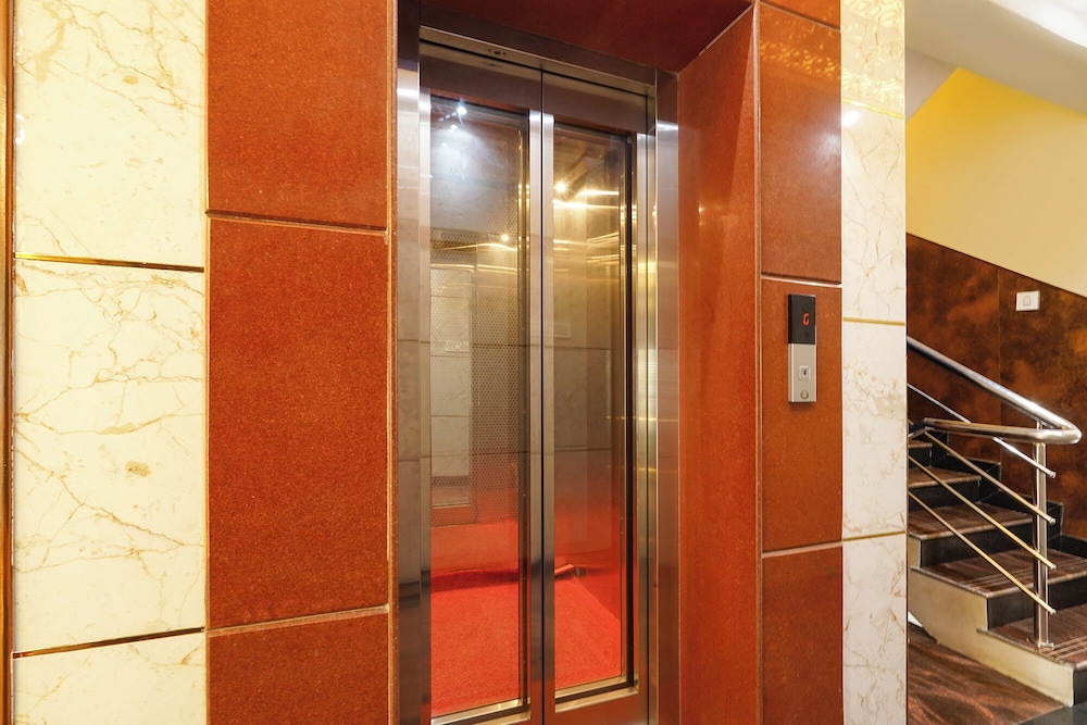 Elevator