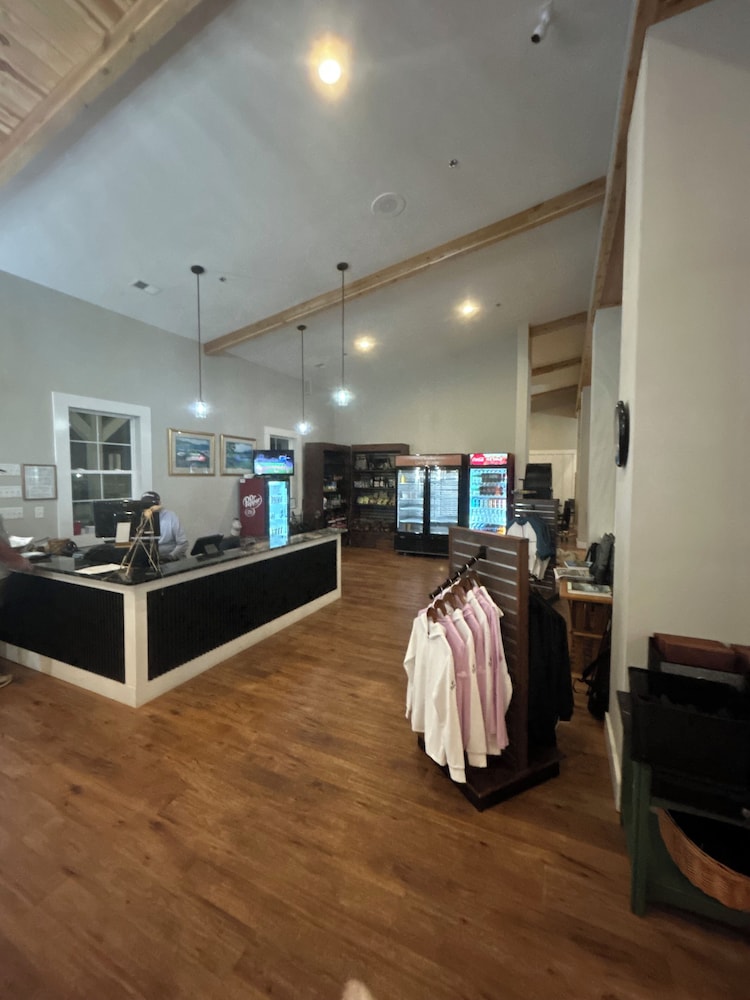 Concierge desk