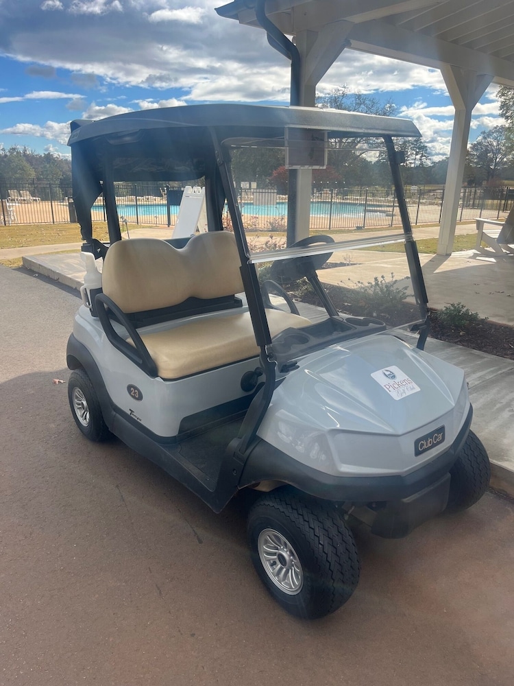 Golf cart
