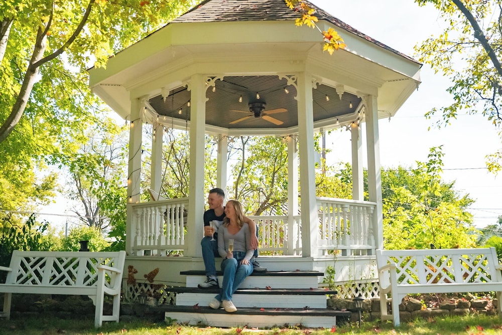 Gazebo