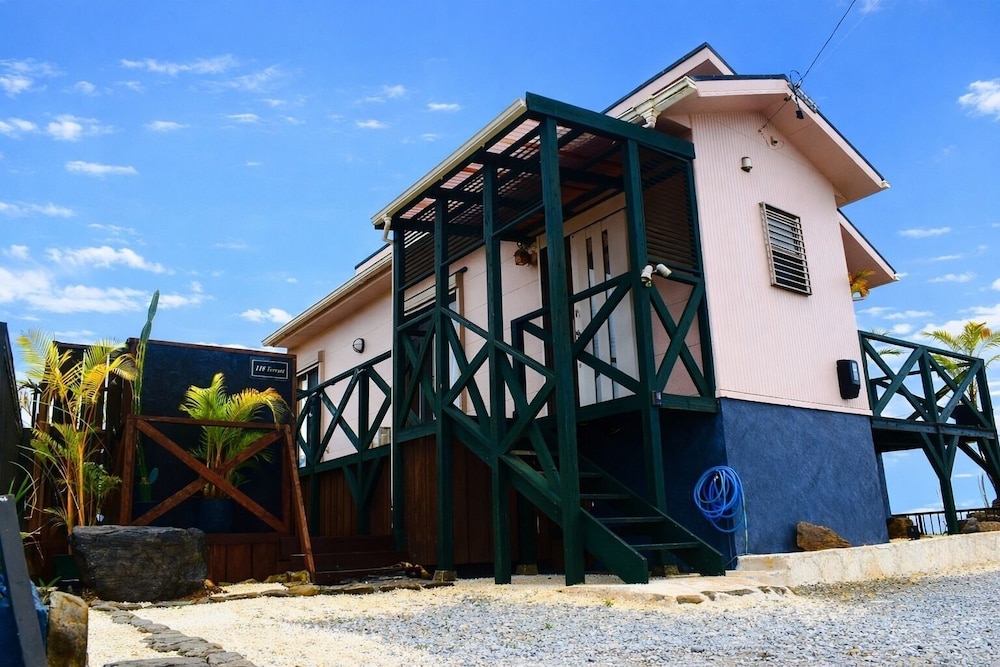 Primary image
