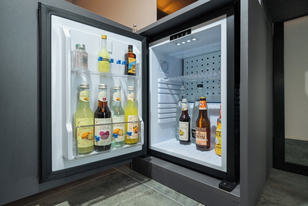 Minibar