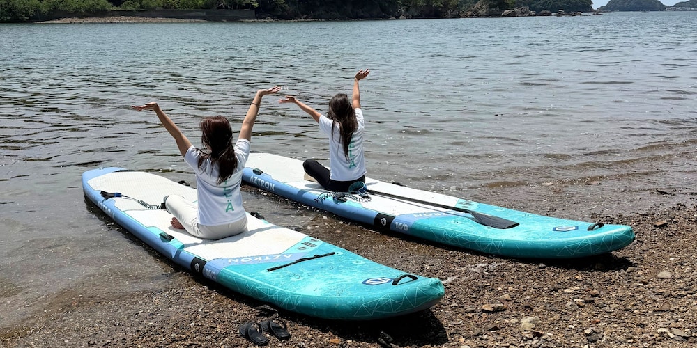 Surfing/boogie boarding