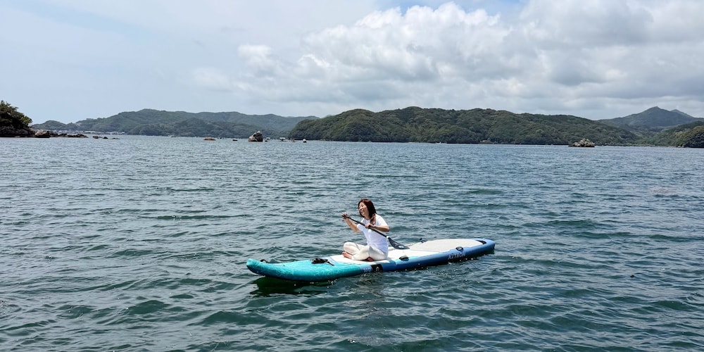 Surfing/boogie boarding