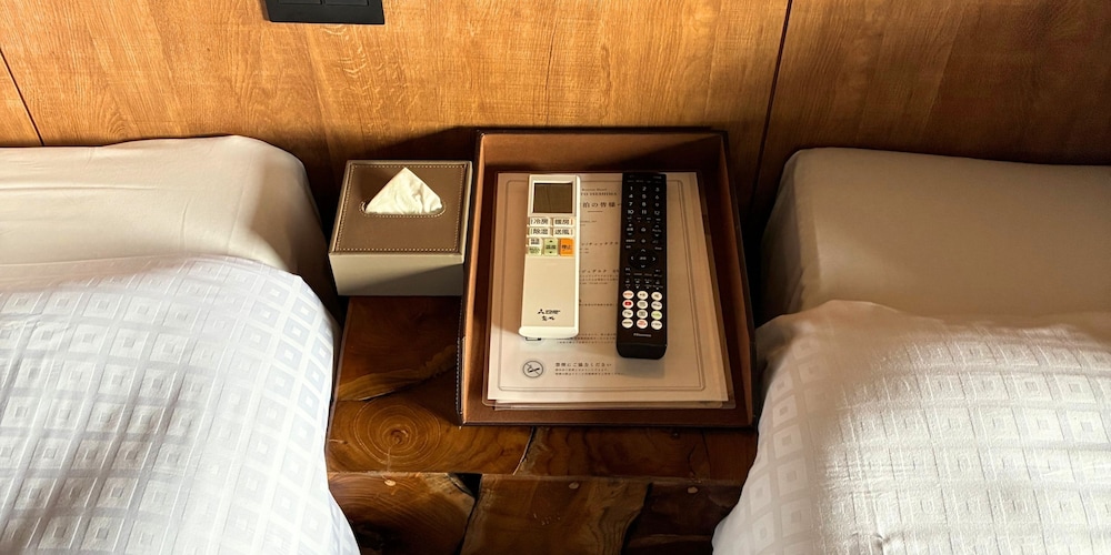 Room amenity