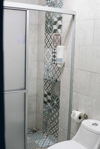 213920049.jpg
