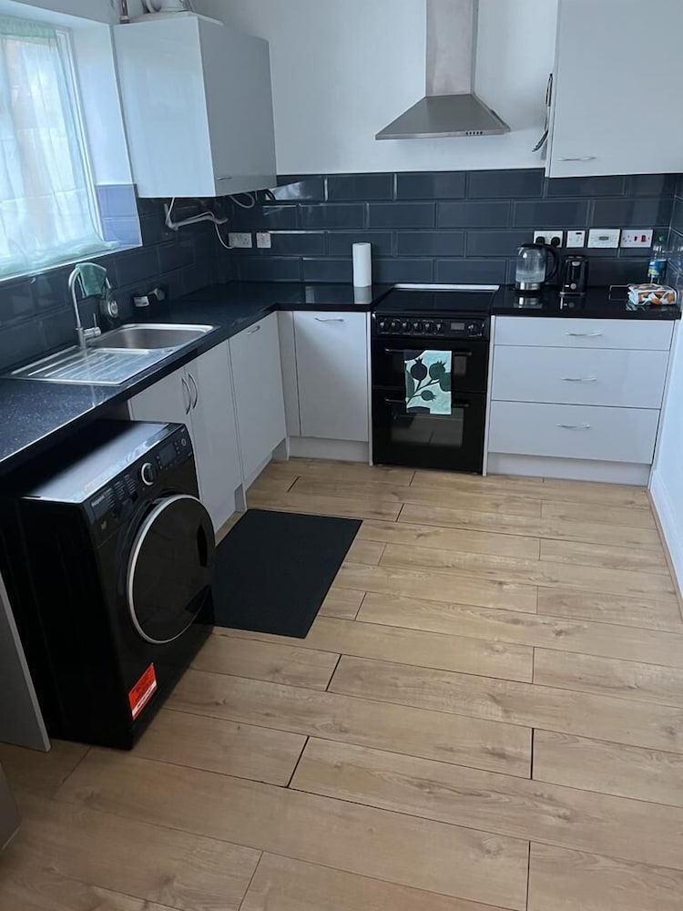 Shared kitchen facilities