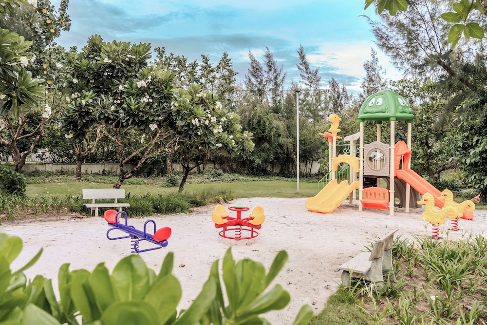 Children's play area - outdoor
