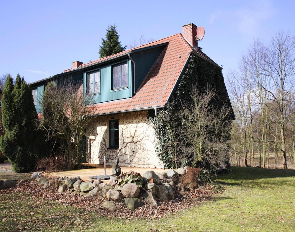 Primary image