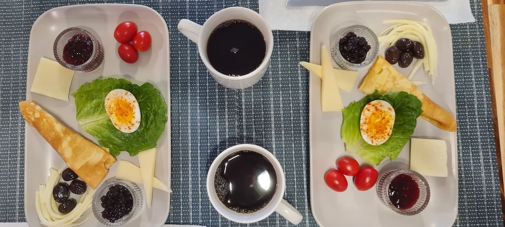 Breakfast meal