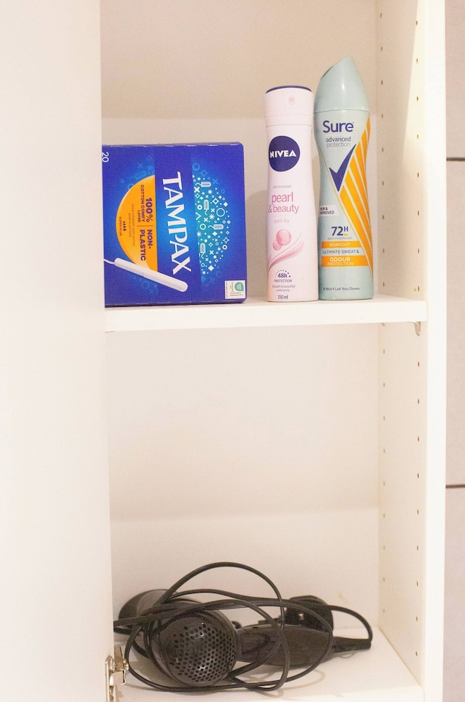 Bathroom amenities