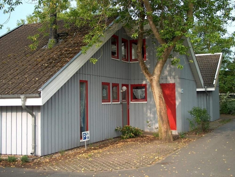 Primary image
