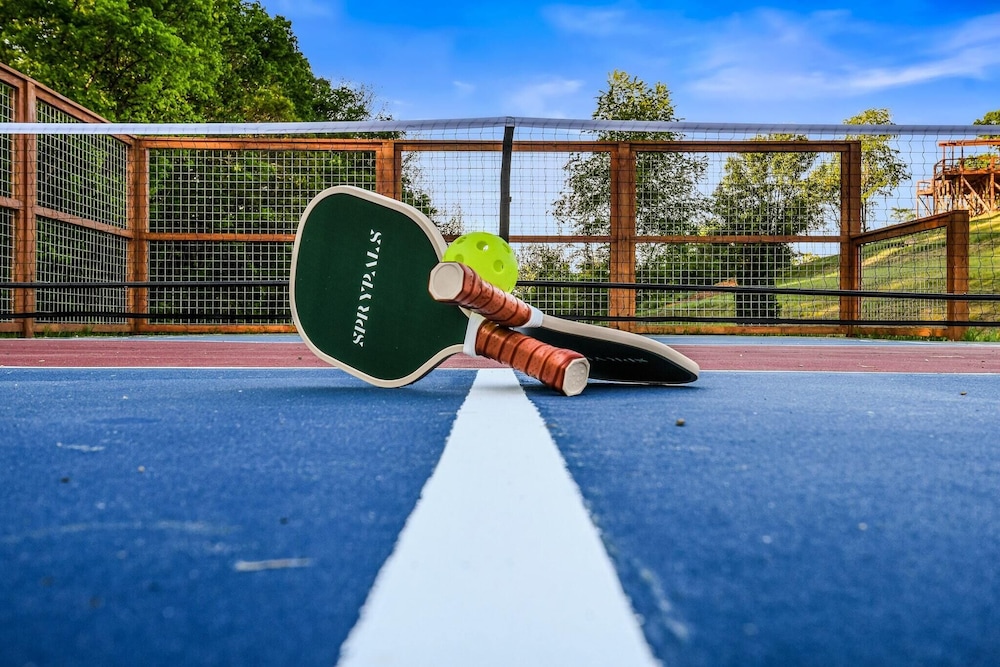 Tennis court