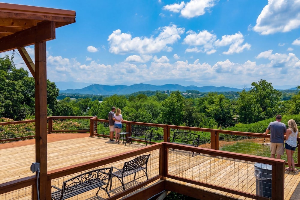 Sundeck