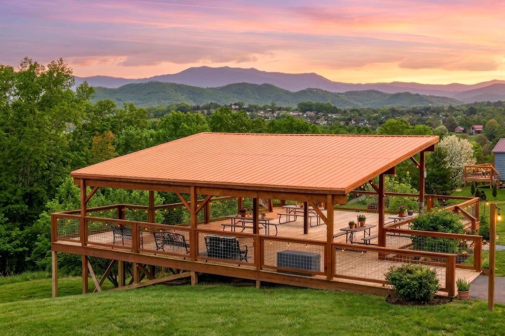 Sundeck