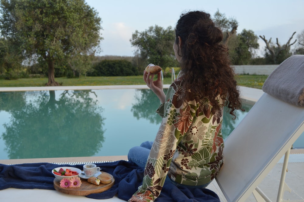 Infinity pool