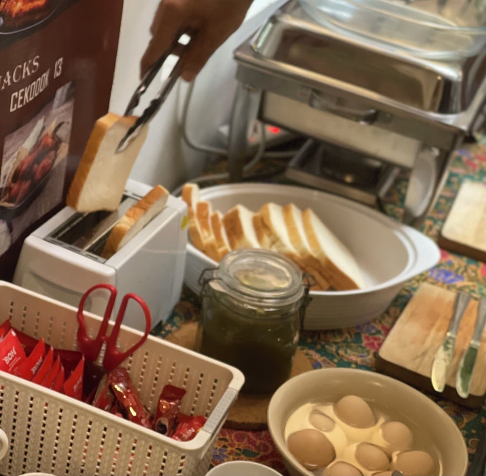 Breakfast buffet