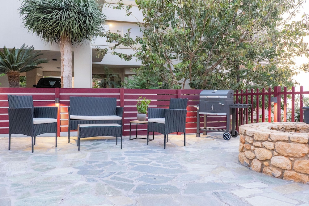 BBQ/picnic area