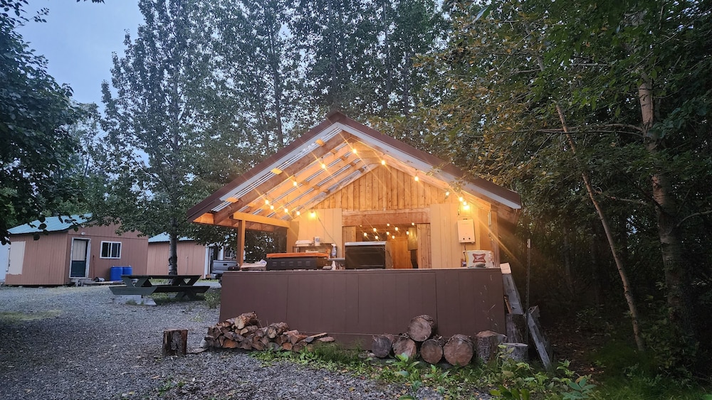 BBQ/picnic area