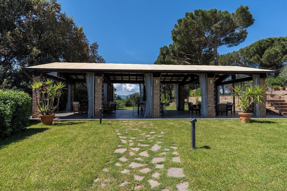 Gazebo