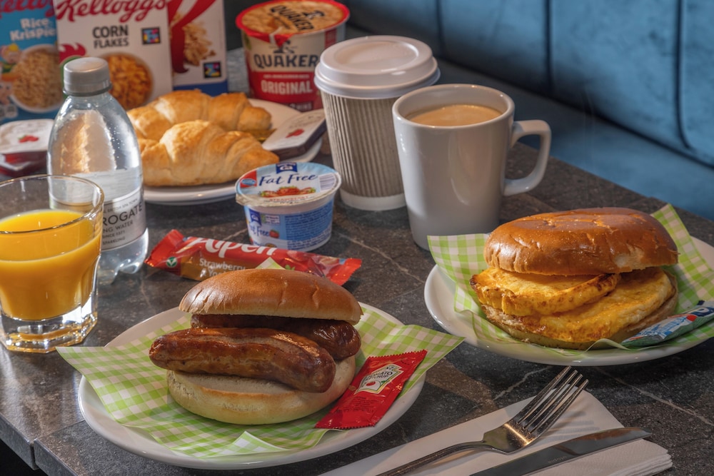 Breakfast meal