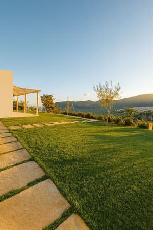 thumbnail: Garden