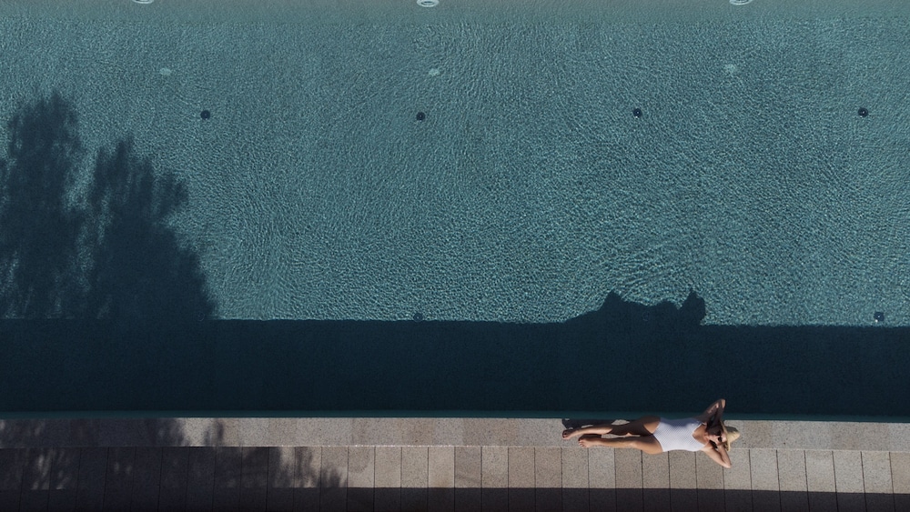 Sundeck